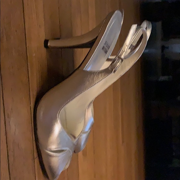 Shoes - Picture 2 of 2